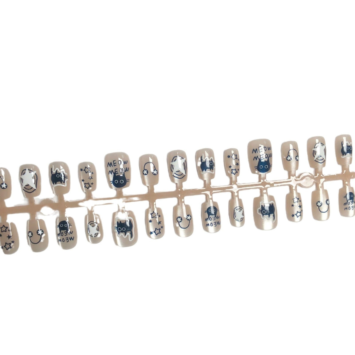 Creative Nail Art Press-On Set — product view 3