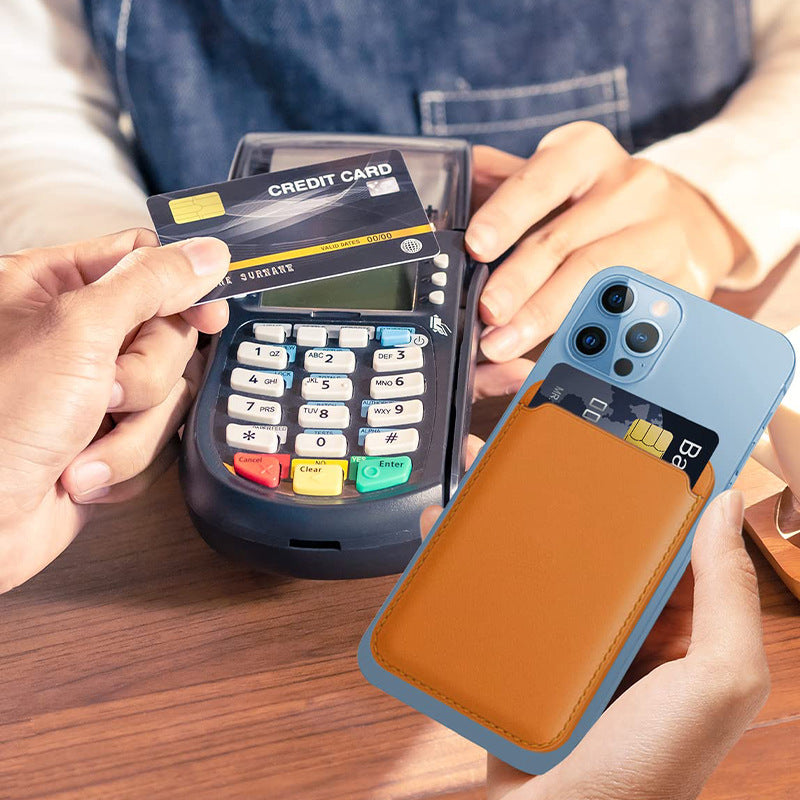 Magnetic Cardholder Wallet LoungeYard — product view 4