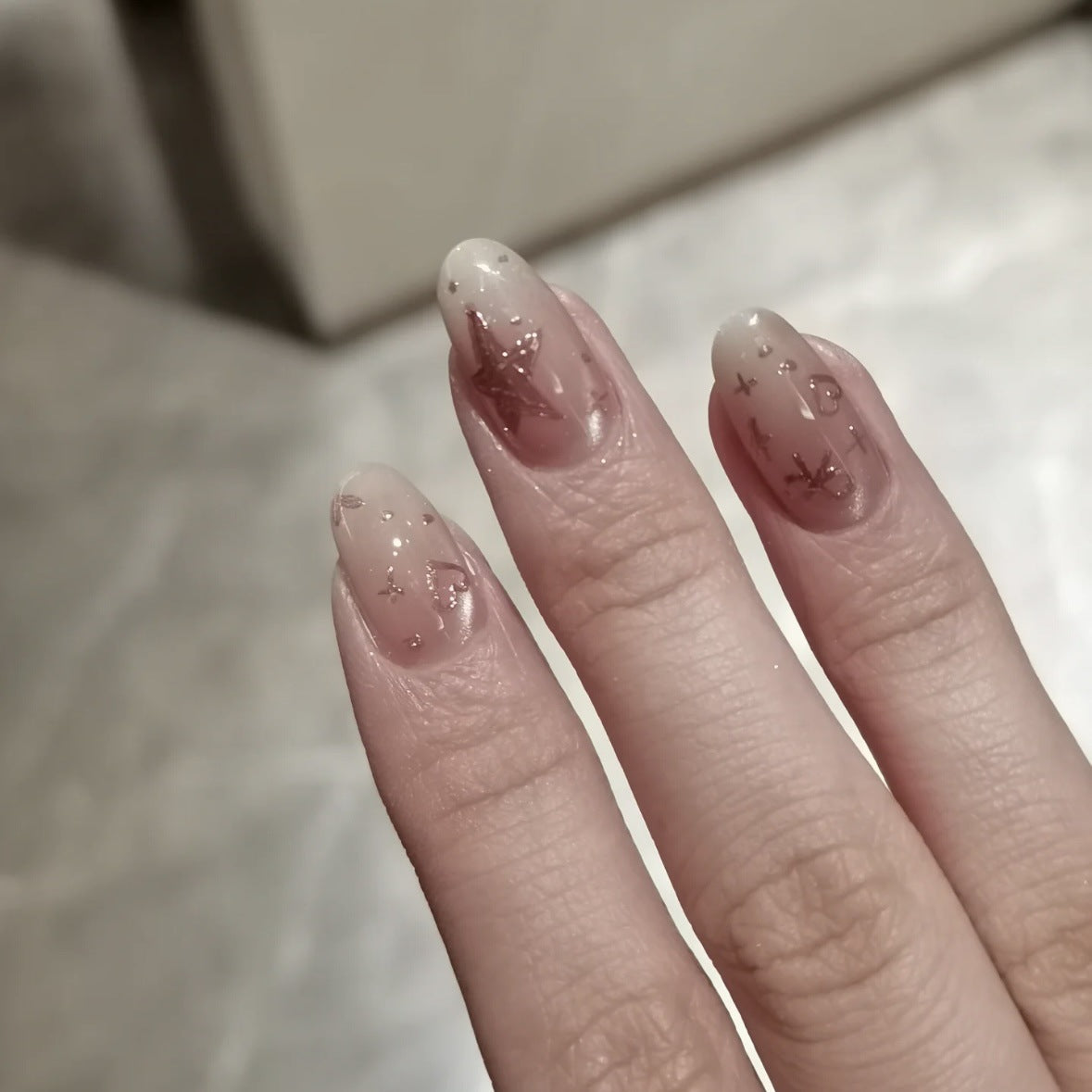 Decorative Nail Art Press-On Nails — product view 2
