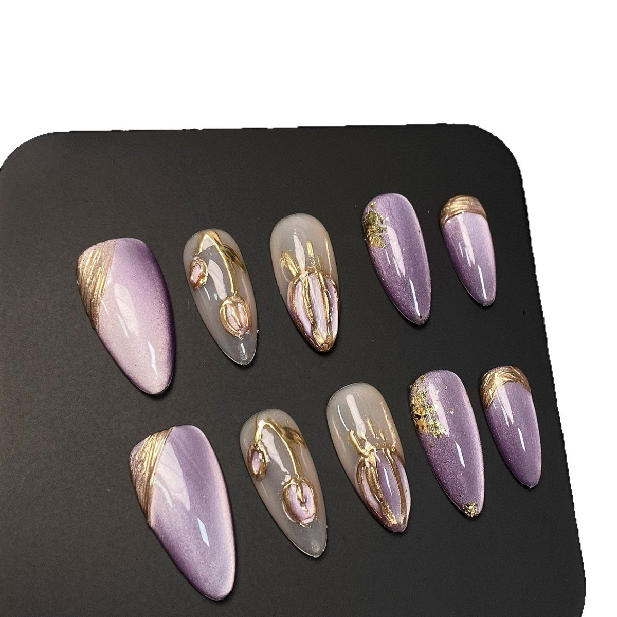 Elegant Floral Design Press-On Nail Set — product view 4