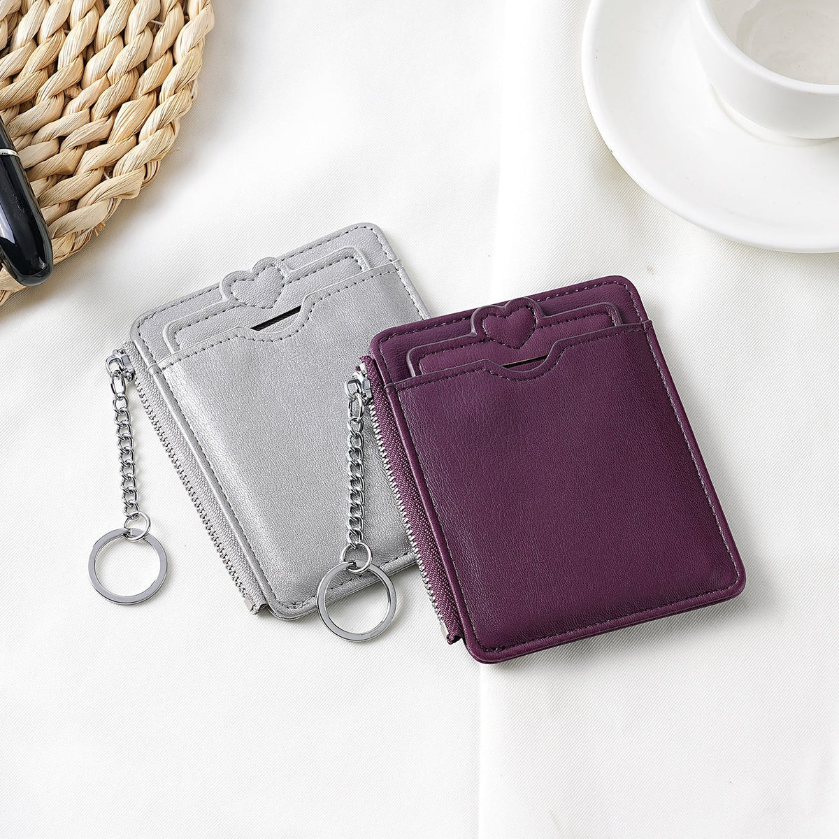 Elegant Zippered Cardholder with Keychain Loop — product view 4
