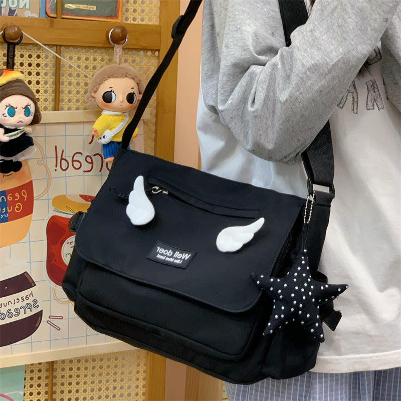 Casual Utility Messenger Bag LoungeYard — product view 2