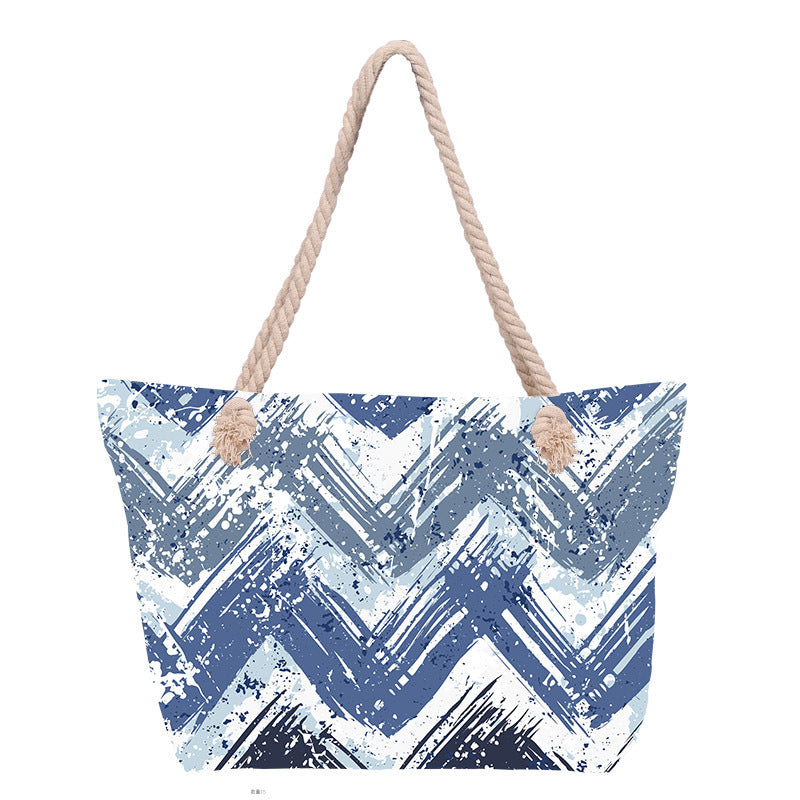 Beach bag with floral pattern LoungeYard — product view 4