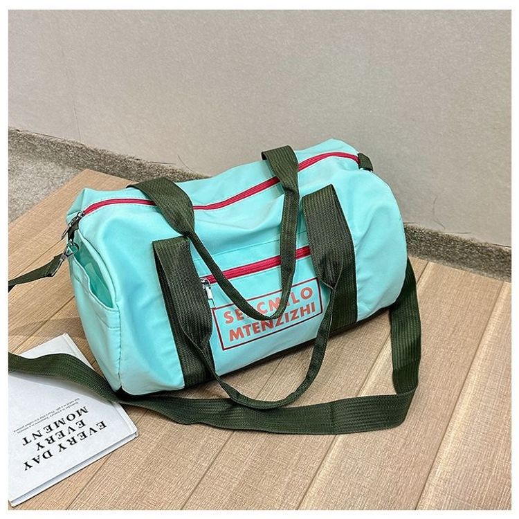 Versatile Sports Duffle Bag LoungeYard — product view 6