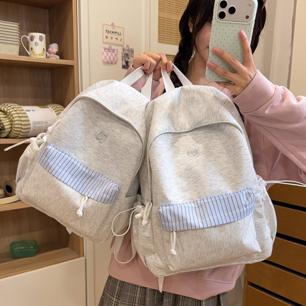 Lightweight Casual Backpack with Multiple Compartments LoungeYard — product view 2