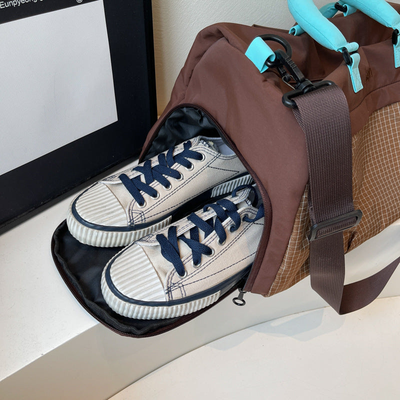 Multifunctional Travel Bag LoungeYard — product view 4