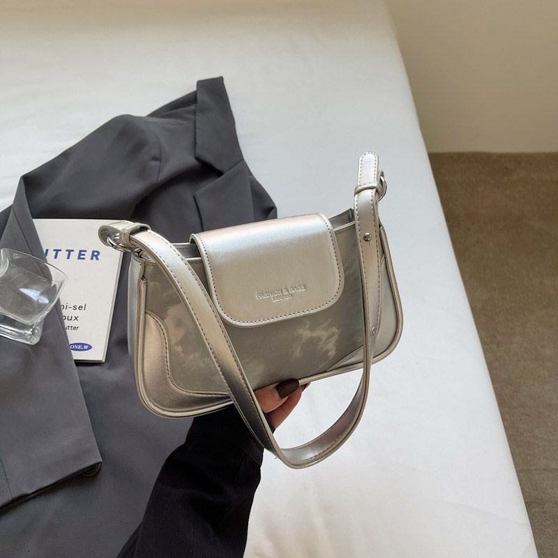 Chic Metallic Crossbody Bag LoungeYard — product view 7