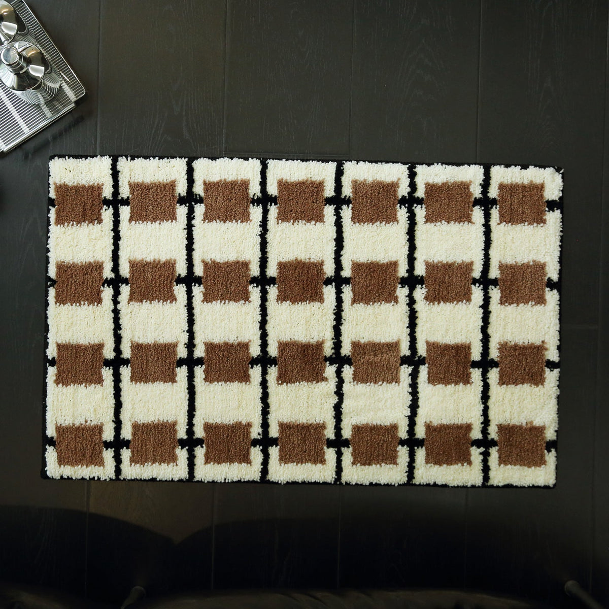 Soft Plush Square Pattern Bath Mat — product view 6