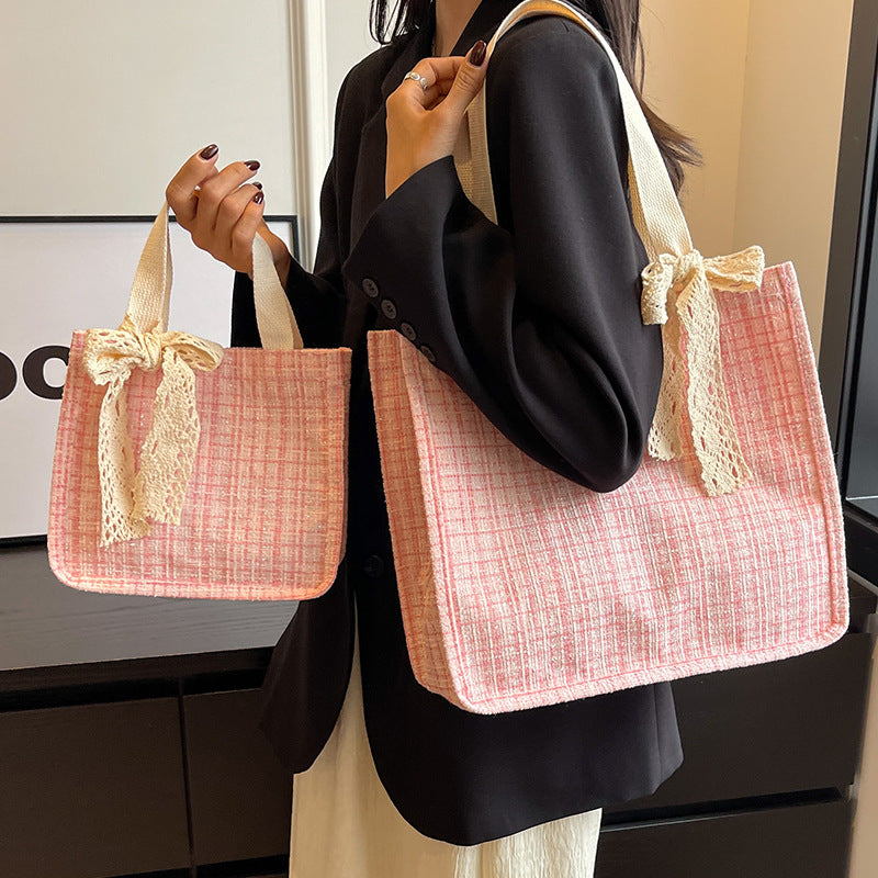 Lace-Detail Structured Tote Bag — product view 3