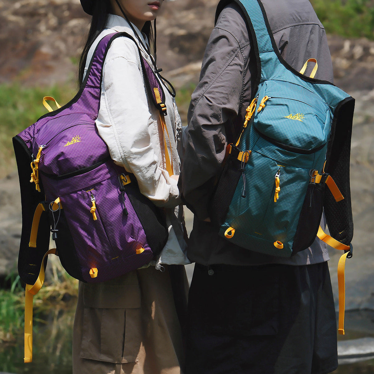 Lightweight Versatile Outdoor Backpack LoungeYard — product view 3