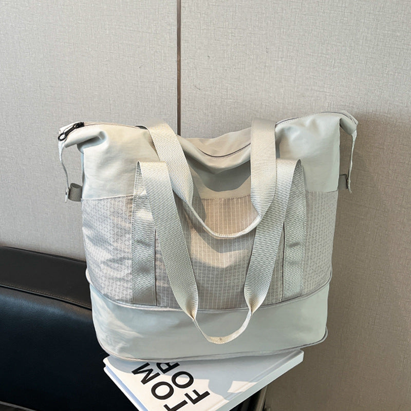 Multi-Functional Gym and Travel Tote — product view 6