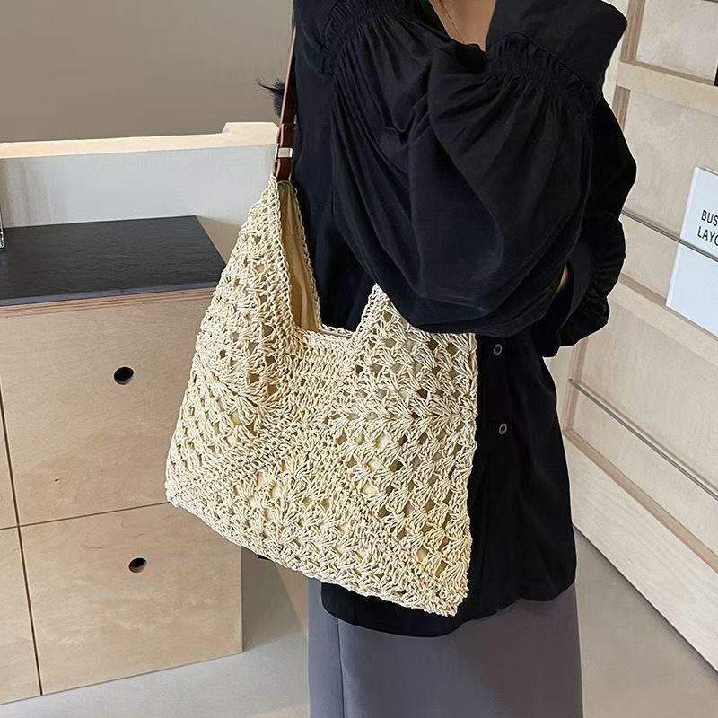 Large Hand-Knotted Shopper LoungeYard — product view 4