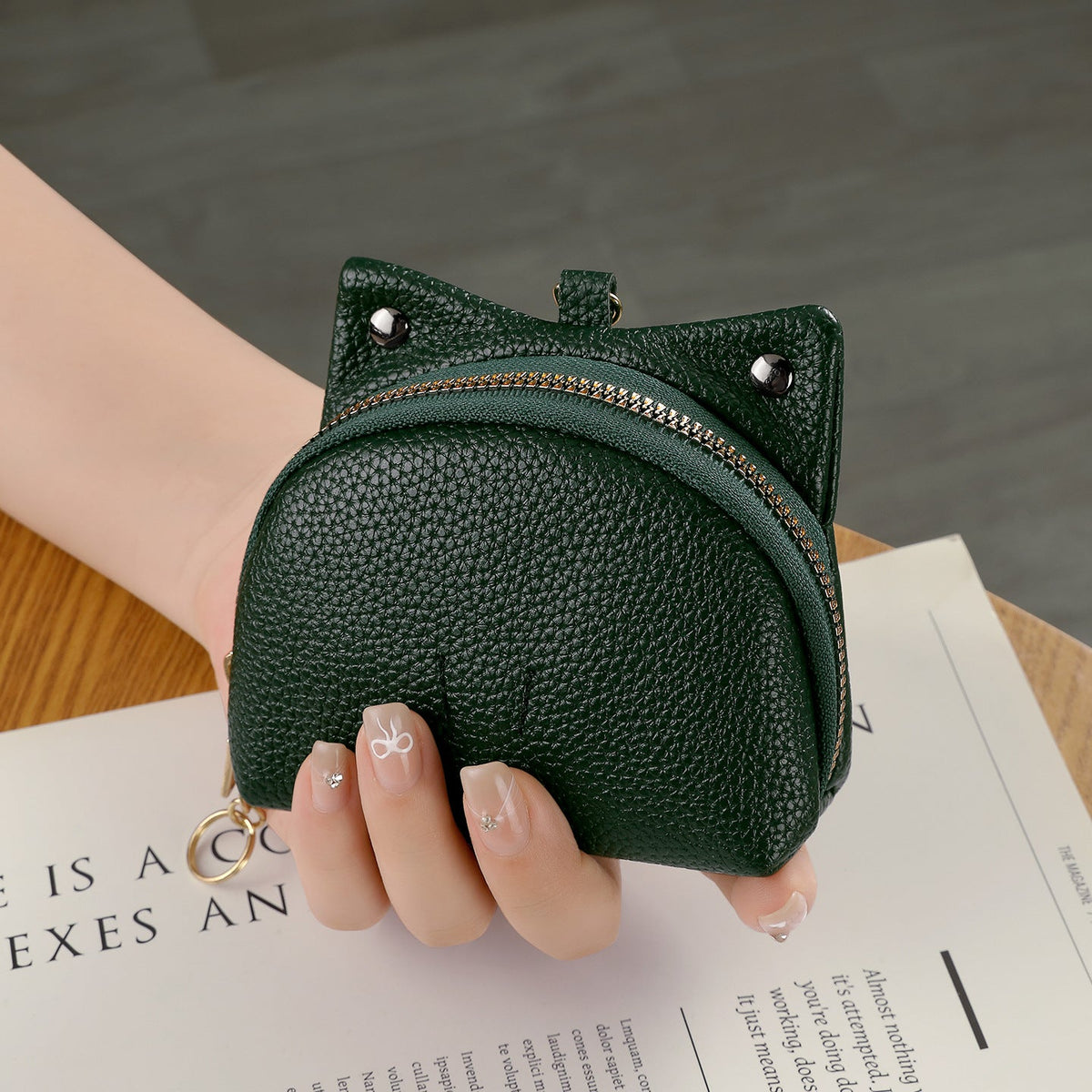 Adorable Cat-Ear Coin Purse — product view 4