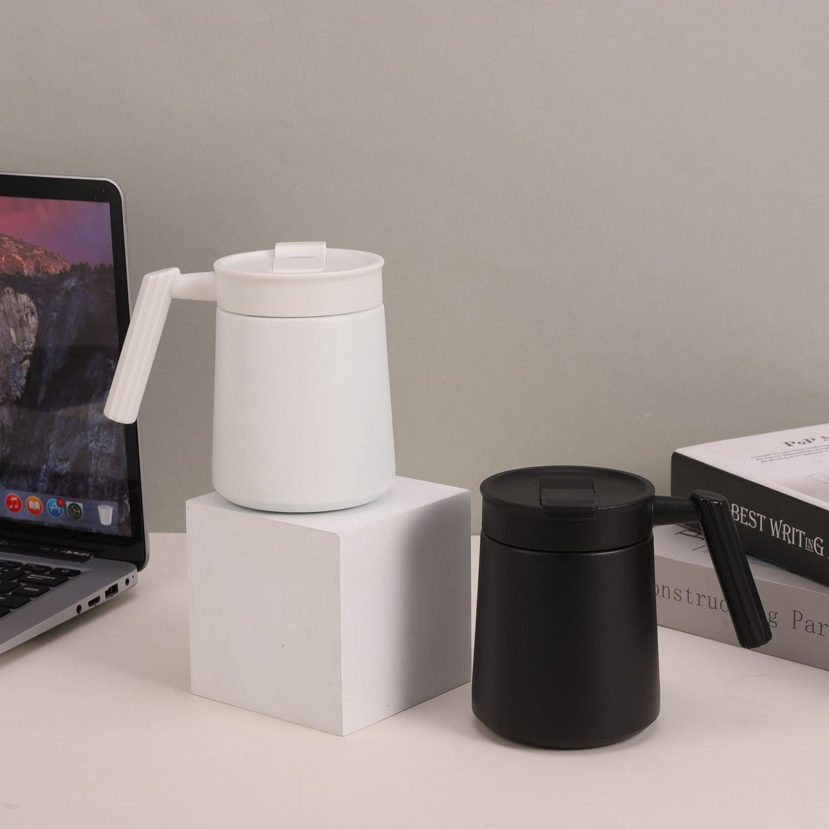 Insulated Travel Mug LoungeYard — product view 3