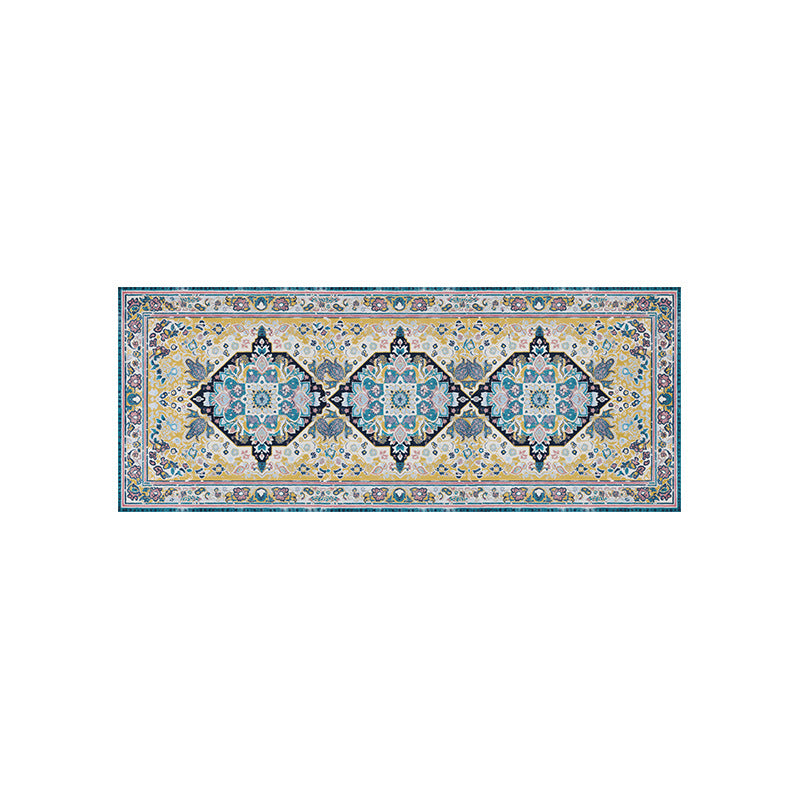 Ornate Vintage Pattern Runner Mat Bowlift — product view 3