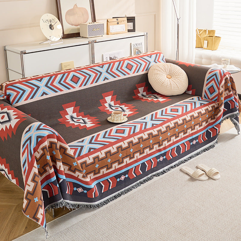 Geometric Patterned Throw Blanket — product view 2