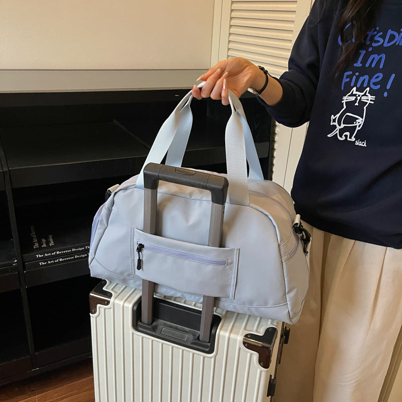 Lightweight Multi-Functional Sports Duffle — product view 4