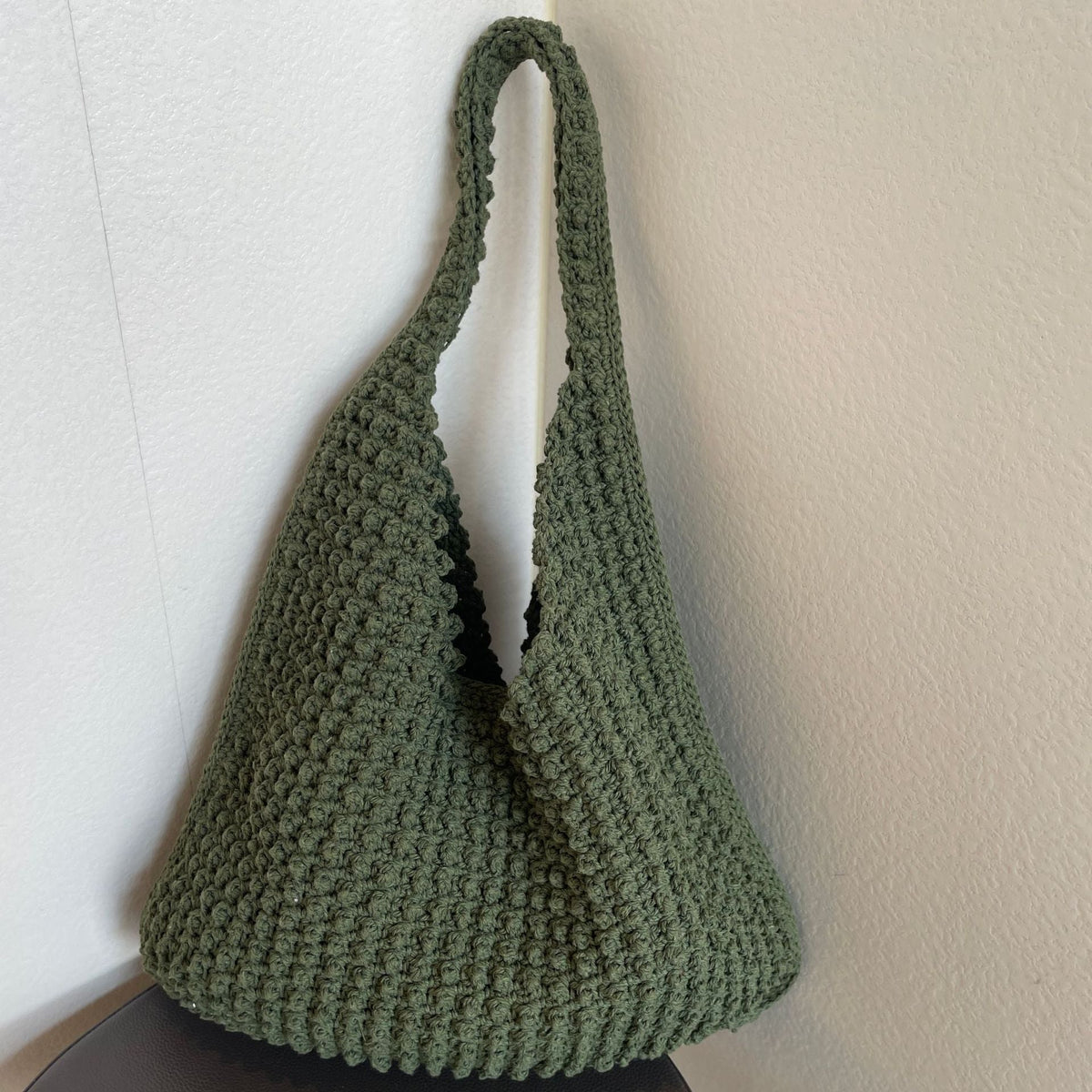 Hand-knotted everyday bag with structured surface LoungeYard — product view 7