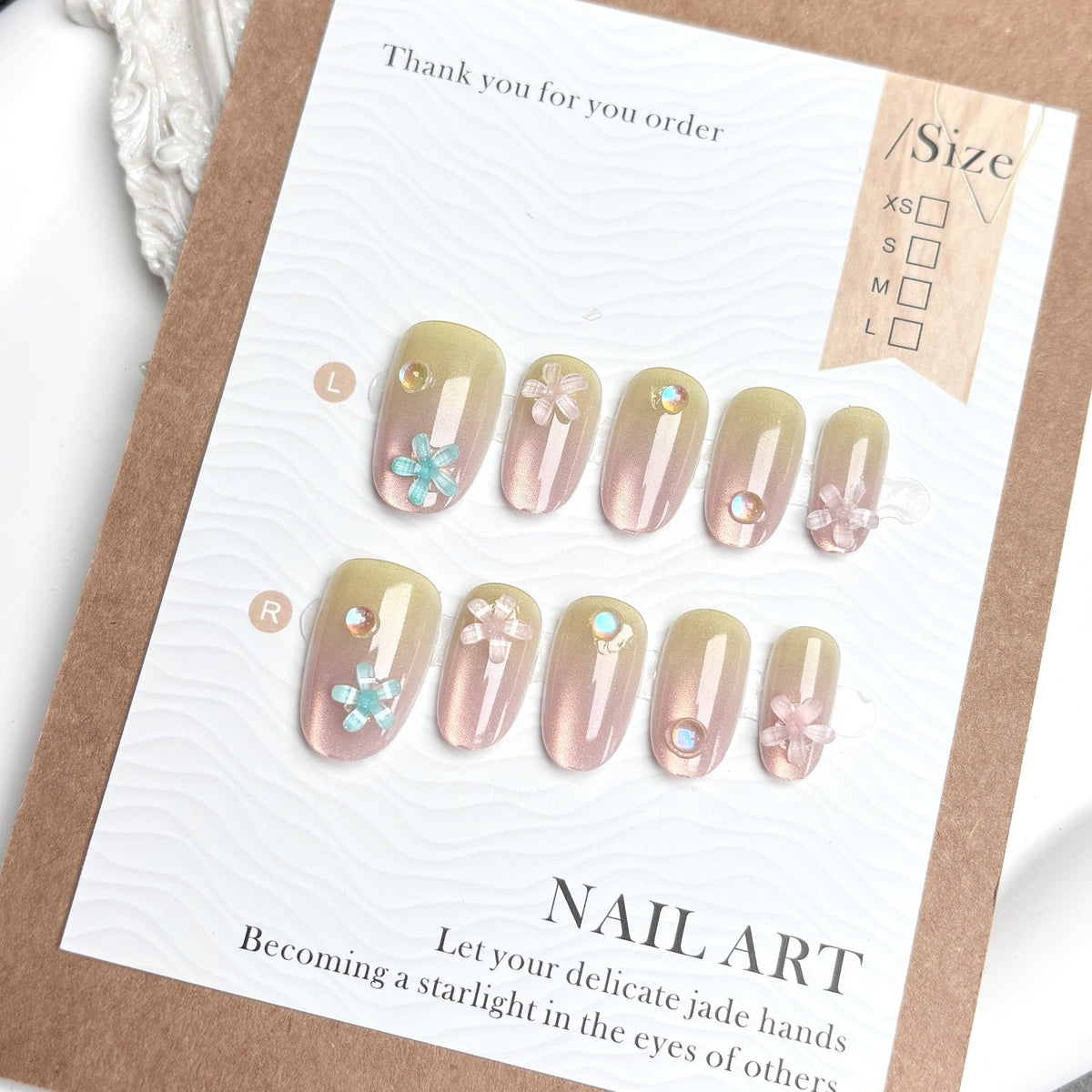 Elegant Floral Press-On Nails Set — product view 1