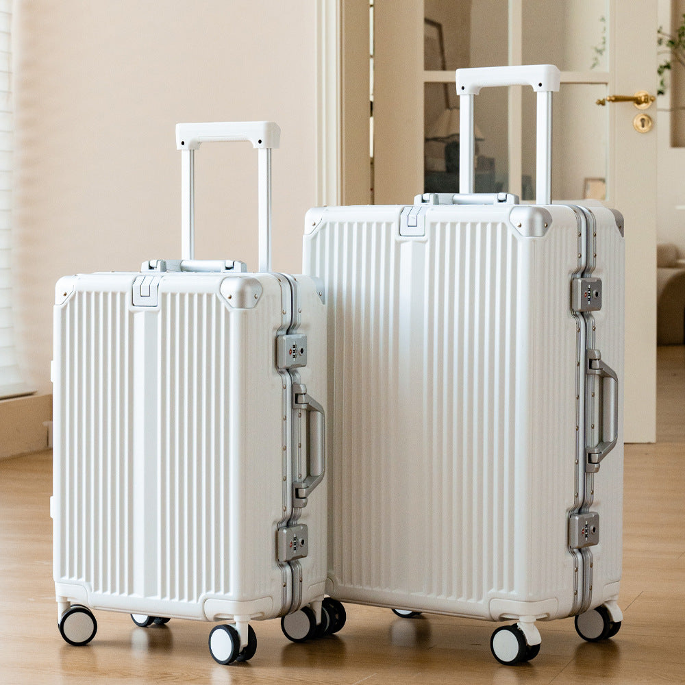 Stylish Hardshell Travel Case — product view 4