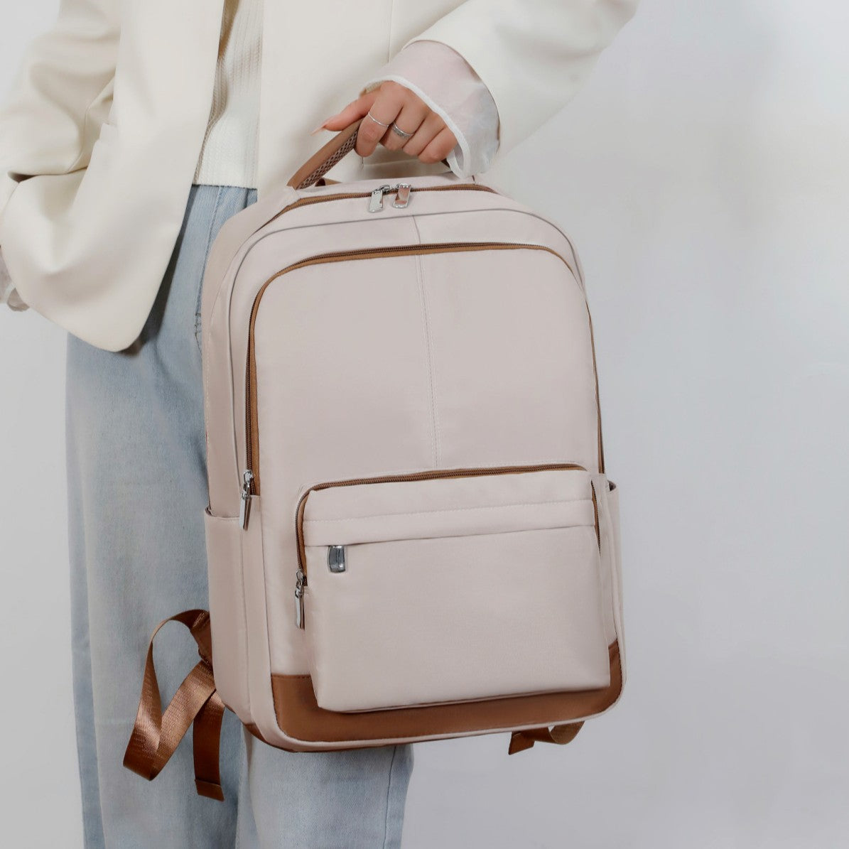 Versatile Travel Backpack LoungeYard — product view 3