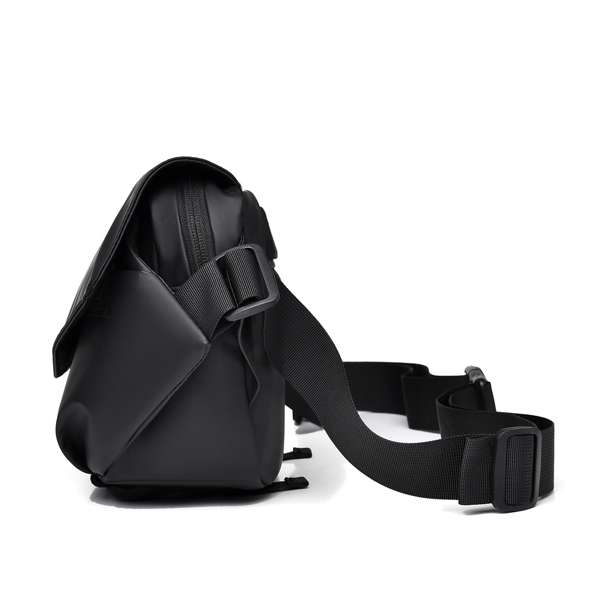 Shoulder bag with innovative design and integrated compartments LoungeYard — product view 3