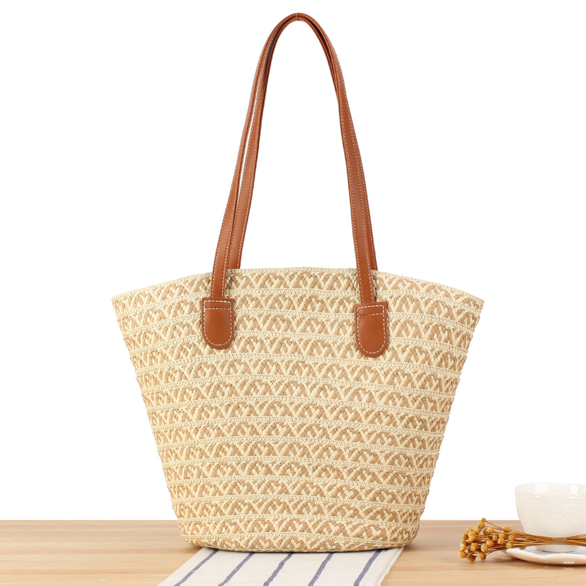 Beach bag with refined leather accents LoungeYard — product view 6