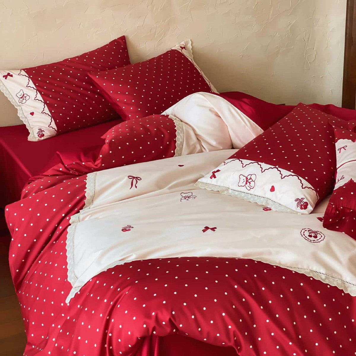Country house style bedding set with polka dot design, decorative trim and pillowcase set — product view 2