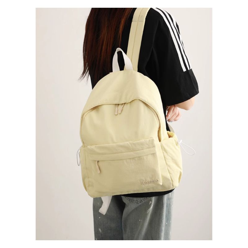 Versatile Lightweight Backpack LoungeYard — product view 3