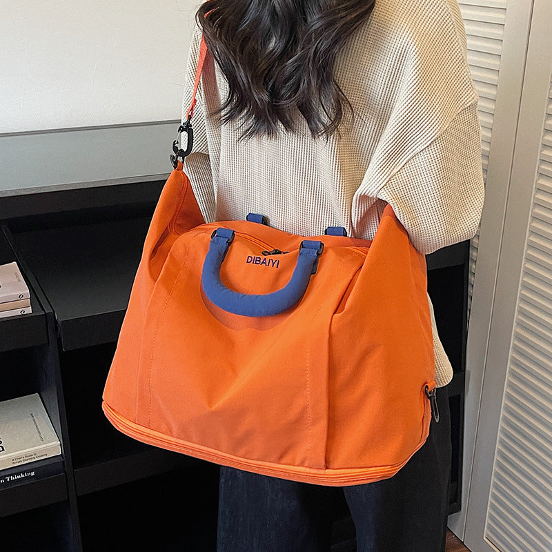 Versatile Multi-Compartment Travel Duffle Bag — product view 3