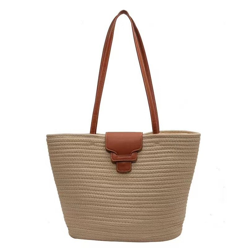 Large shoulder bag made of woven natural material LoungeYard — product view 4