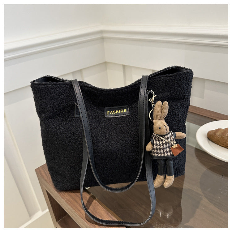 Cozy Textured Handbag — product view 4