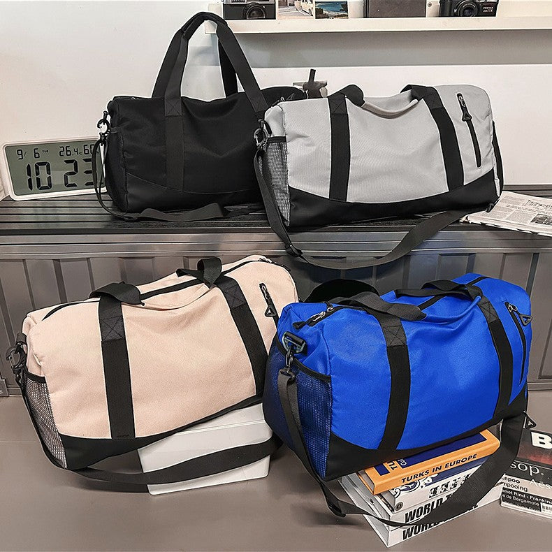 Multifunctional Sports and Travel Bag LoungeYard — product view 1