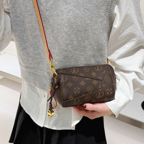 Stylish Patterned Handbag LoungeYard — product view 3