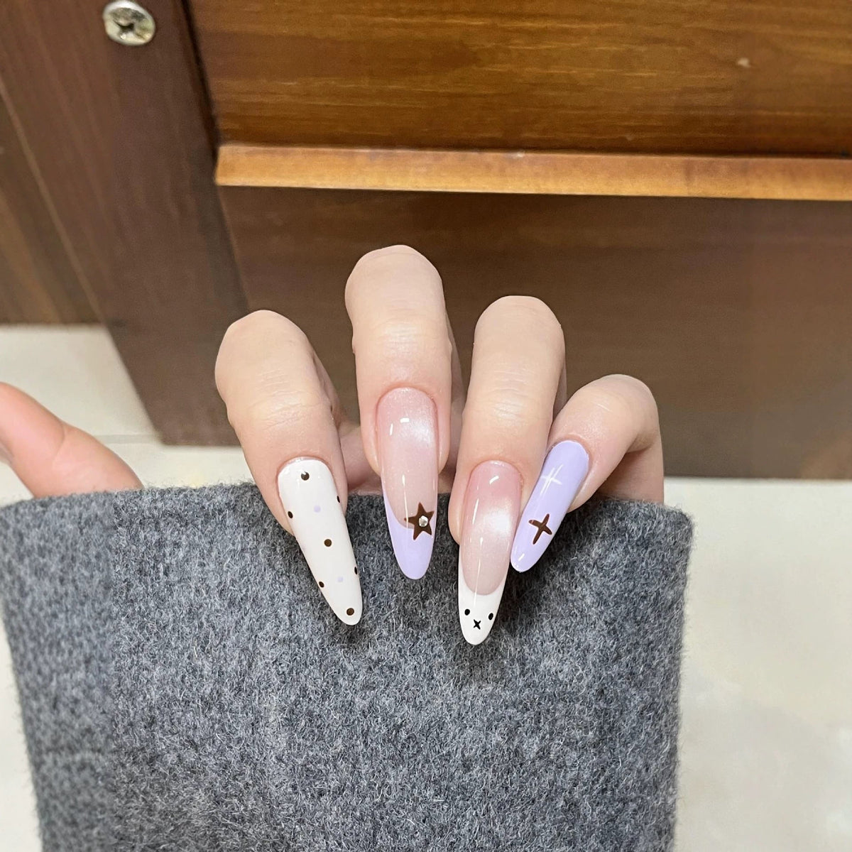 Creative Decorative Nail Tips — product view 3