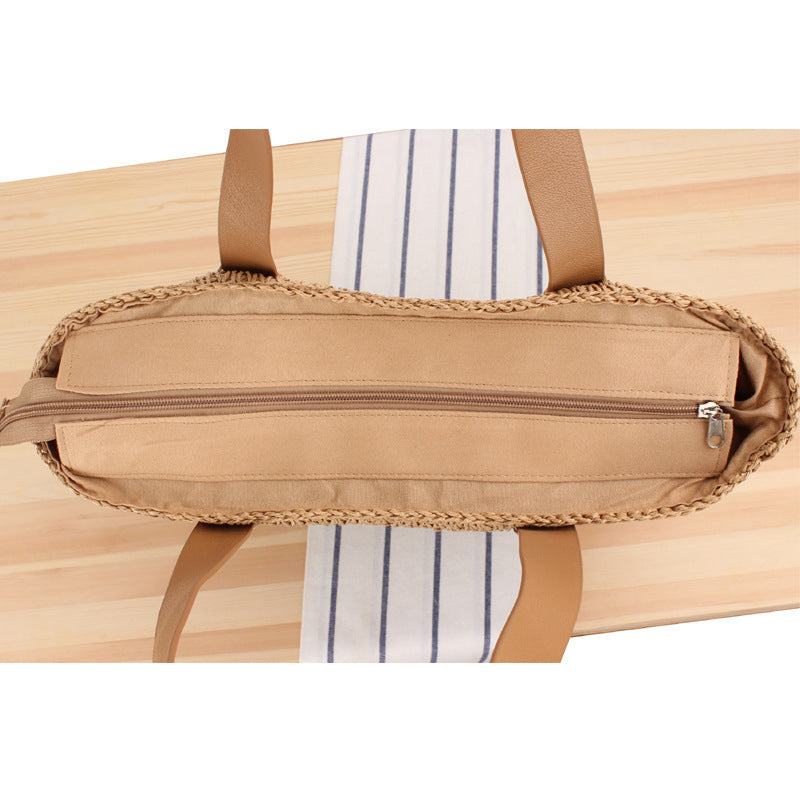 Braided shopping bag with elegant leather handles LoungeYard — product view 3