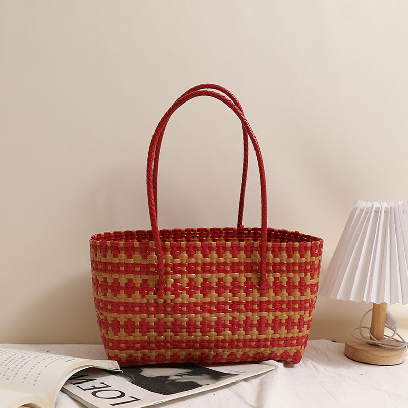 Braided straw bag with color-contrasting stripes LoungeYard — product view 3