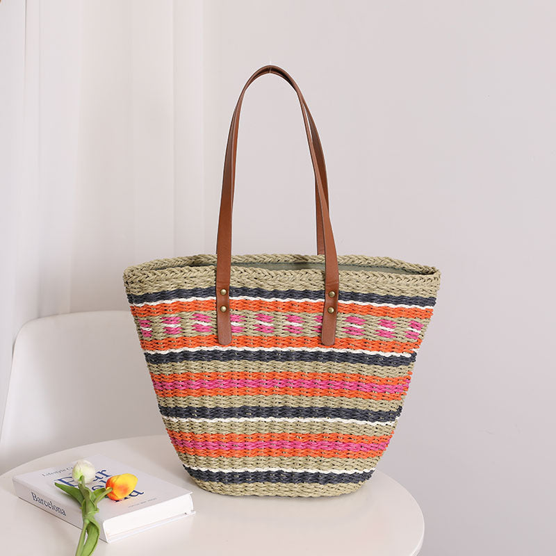 Handcrafted Beach Bag LoungeYard — product view 2