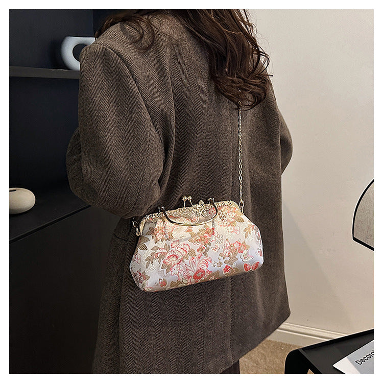 Vintage Floral Evening Bag — product view 4