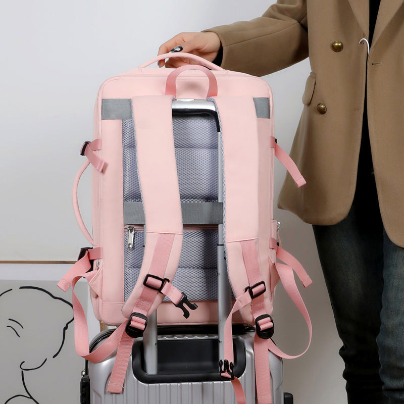 Multifunctional Laptop and Travel Bag LoungeYard — product view 2