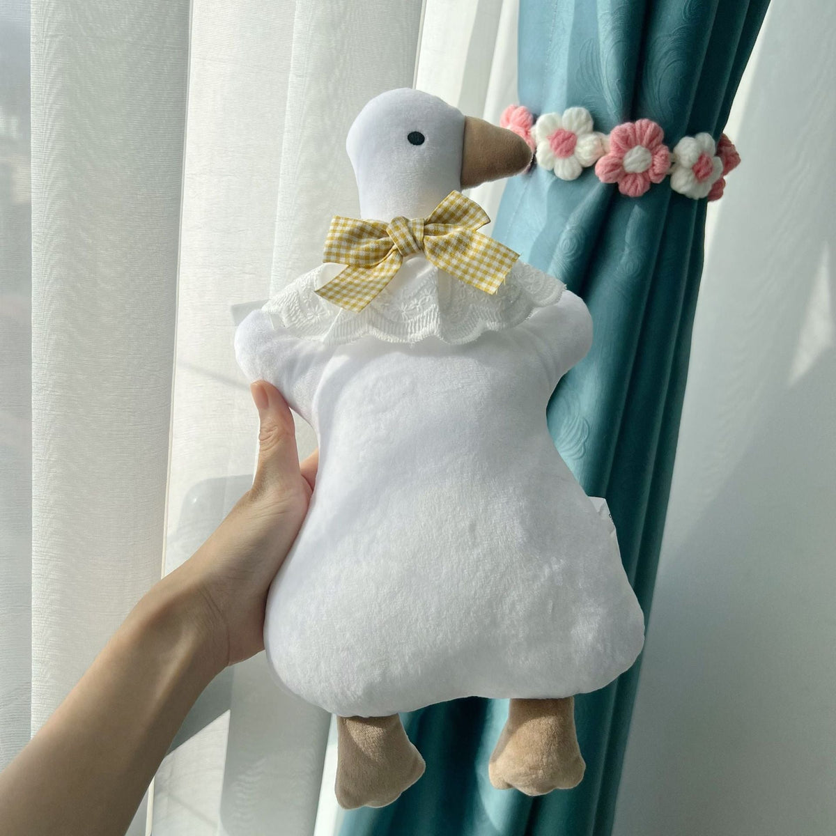 Plush Duck Comforter Pillow with Gingham Bow — product view 3