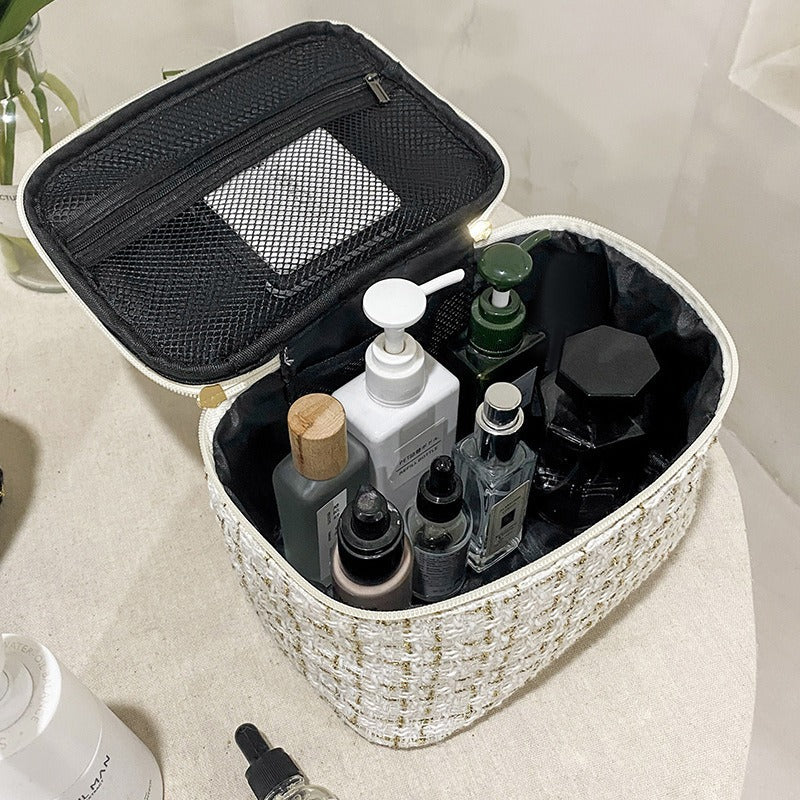 Stylish and Practical Cosmetic Storage Bag LoungeYard — product view 2