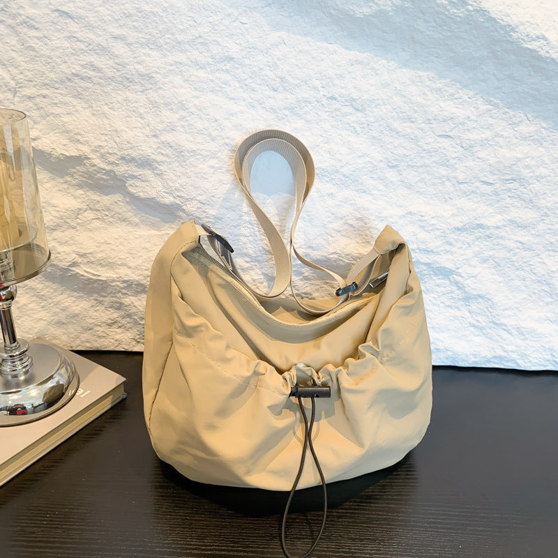 Practical shoulder bag LoungeYard — product view 6