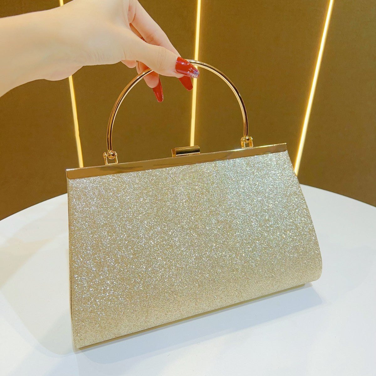 Glamorous Sparkling Evening Handbag — product view 1