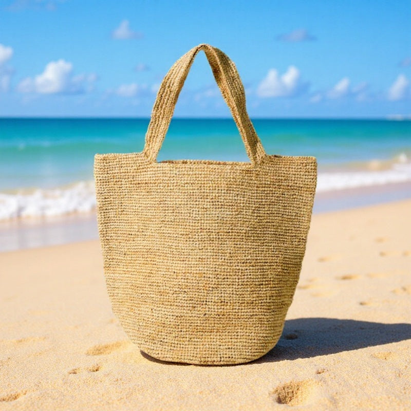 Handmade Straw Tote LoungeYard — product view 1