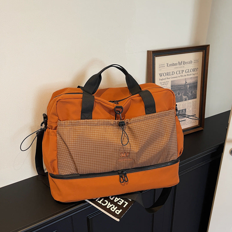 Versatile Travel Duffel Bag with Multiple Pockets LoungeYard — product view 2
