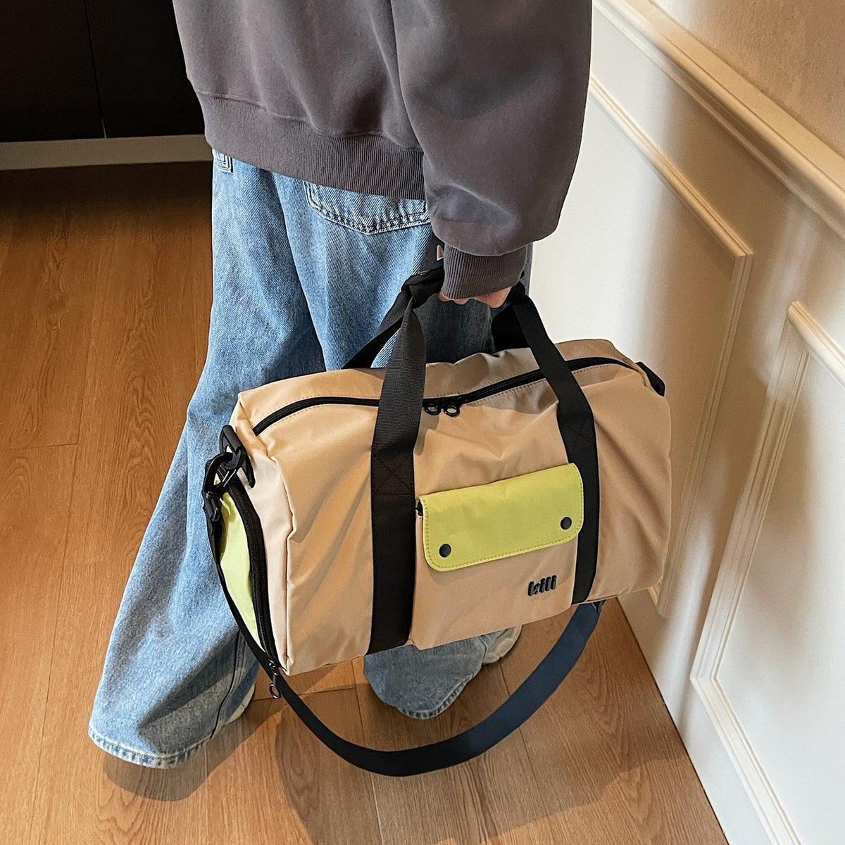 Multifunctional Sports Duffel with Insulated Compartment LoungeYard — product view 3