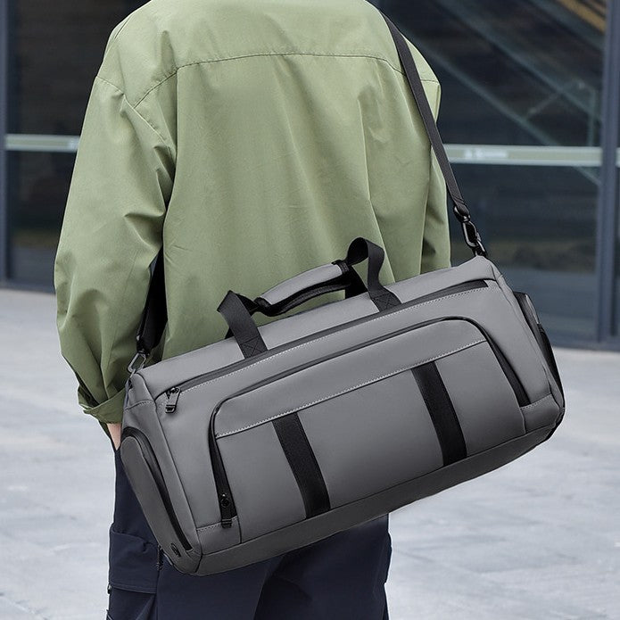 Multifunctional Travel Duffle Bag LoungeYard — product view 1
