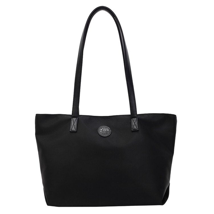 Elegant shoulder bag LoungeYard — product view 4