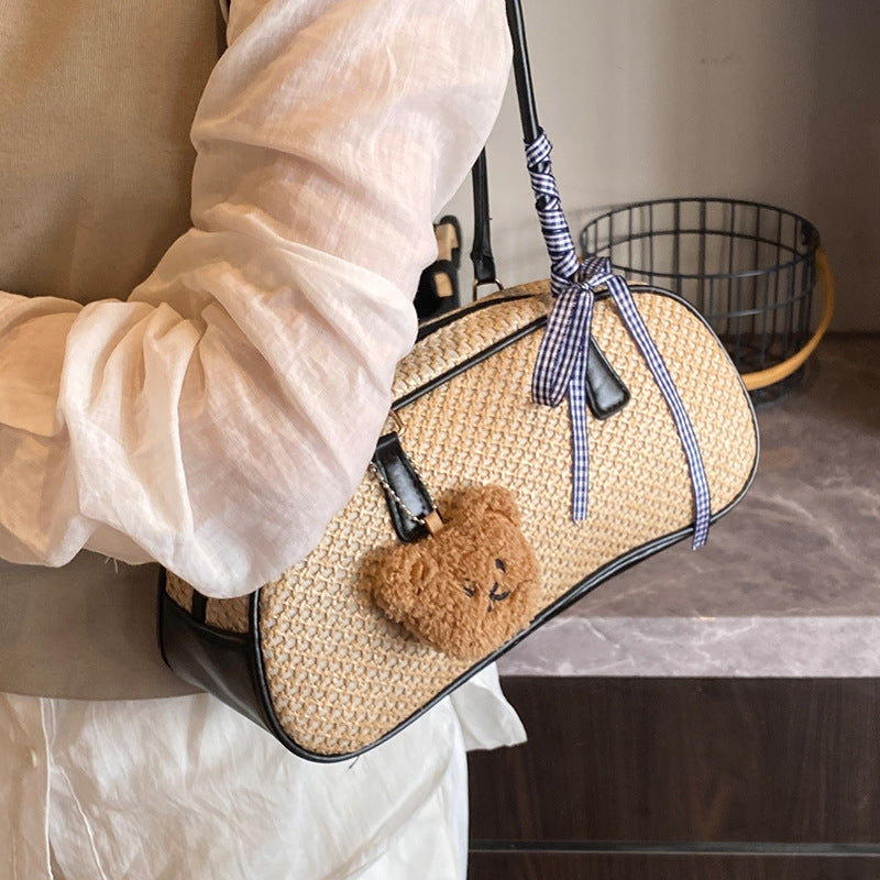 Cute Woven Straw Shoulder Bag — product view 2